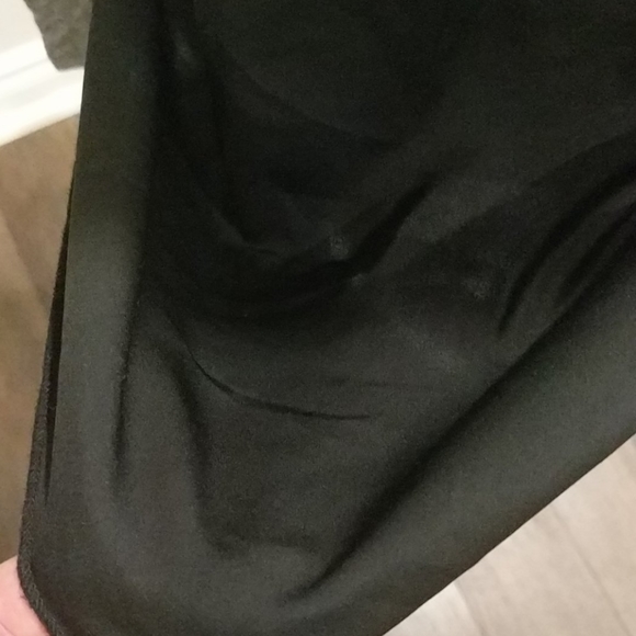 50% off Converse grey and black long sleeve - Picture 3 of 5